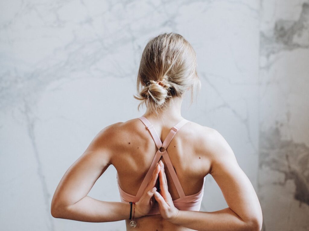 is yoga goed voor je rug